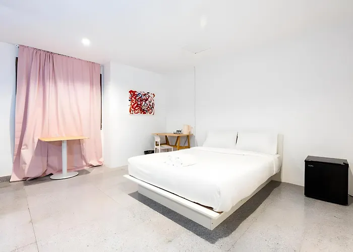 Mitr Sukhumvit 2 - Bts Nana Apartment Bangkok