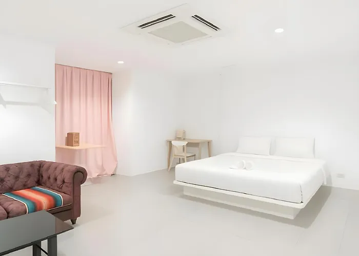 Mitr Sukhumvit 2 - Bts Nana * Bangkok