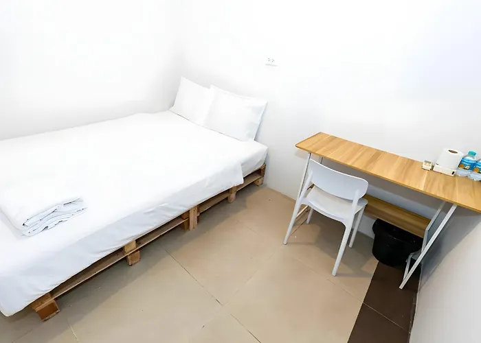 Mitr Sukhumvit 2 - Bts Nana * Bangkok